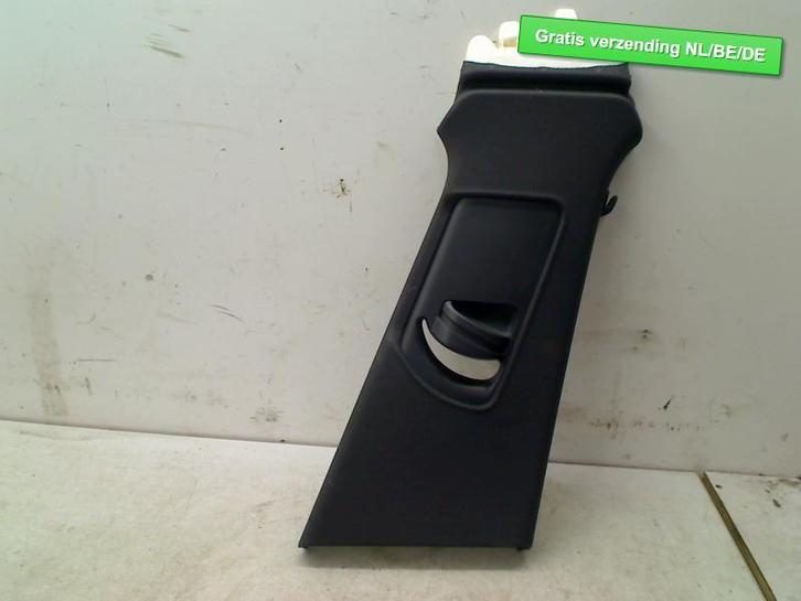 B GARNITURE DE PILIER DROIT Audi A4 Avant (B8) (8K0867282C), Autos : Pièces & Accessoires, Habitacle & Garnissage, Audi, Utilisé