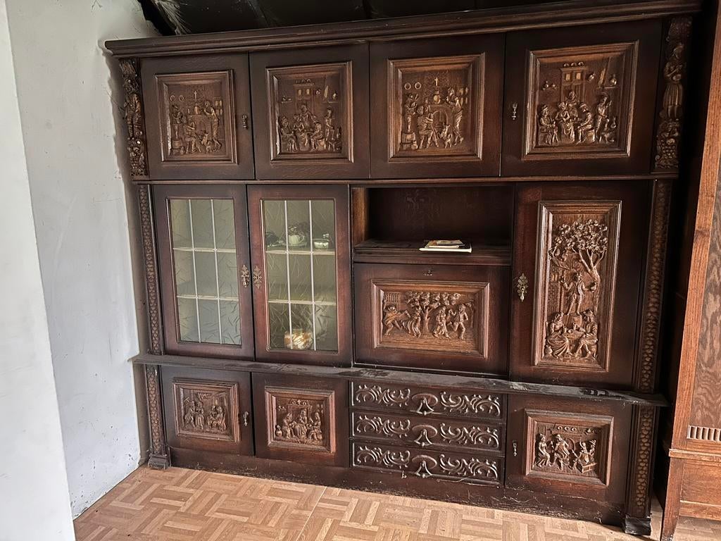 Wandmeubel met houtsnijwerk, Ophalen, 250 tot 300 cm, Gebruikt, 200 cm of meer