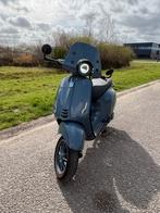 Vespa primavera 2022, b klasse, Fietsen en Brommers, Brommers | Vespa, Ophalen, Nieuw
