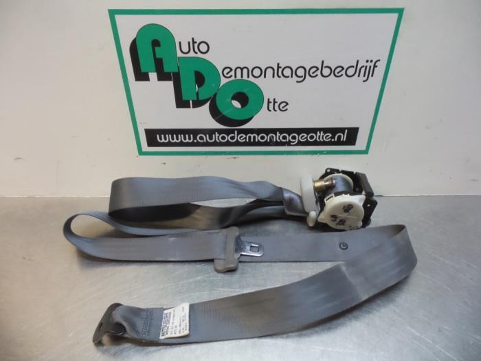 Ceinture de sécurité arrière gauche d'un Mitsubishi Space, Autos : Pièces & Accessoires, Habitacle & Garnissage, Mitsubishi, Utilisé