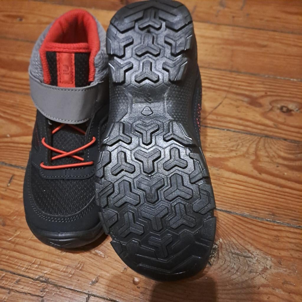 Nieuwe laarzen, Kinderen en Baby's, Kinderkleding | Schoenen en Sokken, Ophalen