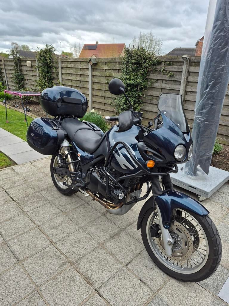 Triumph tiger 885i, Motoren, Motoren | Triumph, Particulier, Toermotor, meer dan 35 kW, 3 cilinders, Motorrijbewijs A, Handgeschakeld
