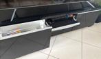 IKEA glanzend zwart tv-meubel met ingebouwde opbergruimte, Huis en Inrichting, Ophalen, Overige materialen, Gebruikt, 150 tot 200 cm