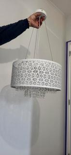 Lustre blanc avec diamants et lampes led, Enlèvement