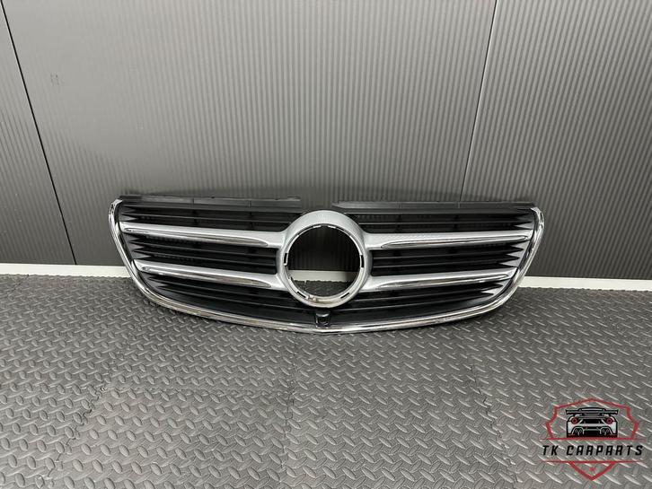 Mercedes w447 V-klasse grille met kamera gat, Auto-onderdelen, Carrosserie, Mercedes-Benz, Voor, Nieuw