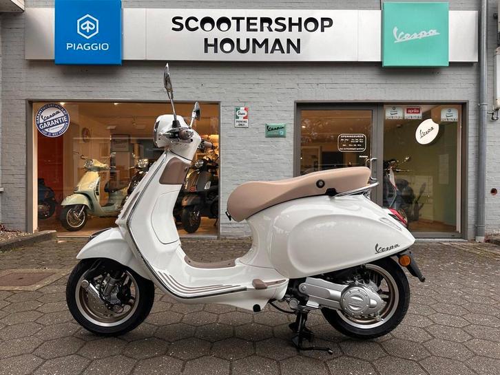 Vespa Primavera S 50cc 45Km/h Bianco Innocente Special Editi, Fietsen en Brommers, Scooters | Vespa, Nieuw, Vespa S, Benzine