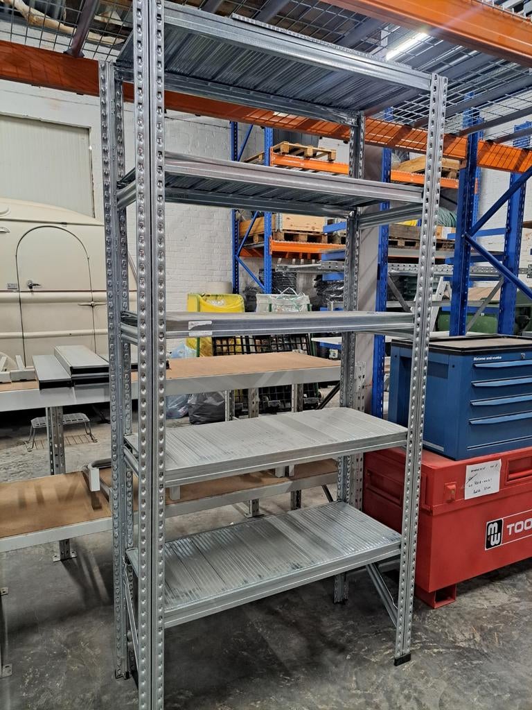 Nieuw rek 1970x400x980 mm aan 108 euro excl btw., Ophalen