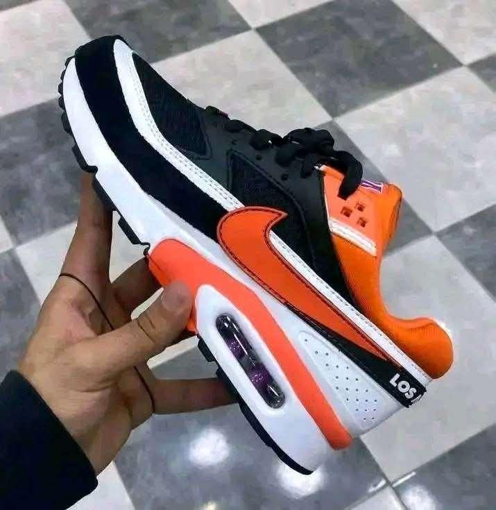 Baskets homme et femme, Vêtements | Femmes, Autre, Envoi, Neuf, Sneakers et Baskets