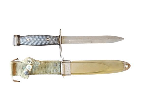 USM7 bajonetdoos in de oorlog in Vietnam, Verzamelen, Militaria | Tweede Wereldoorlog, Ophalen of Verzenden