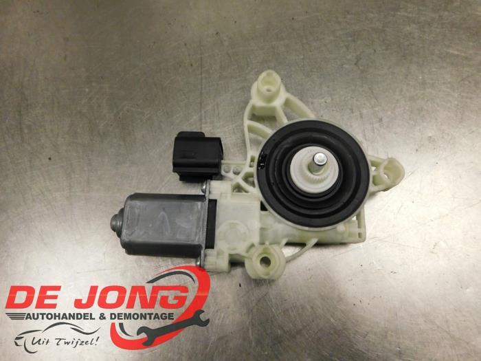 Moteur de vitre portière d'un Ford Fiesta, -, 3 mois de garantie, -, -