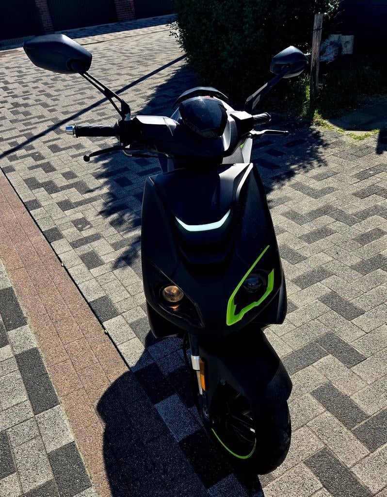 Te Koop, Fietsen en Brommers, Scooters | Peugeot, Zo goed als nieuw, Speedfight, Klasse B (45 km/u), Ophalen