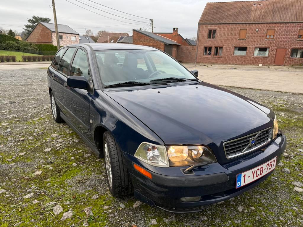 Volvo v40 1800cc essence, Achat, Particulier, V40, Essence