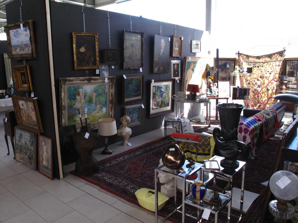 Différents objets, meubles et tableaux à vendre, Enlèvement