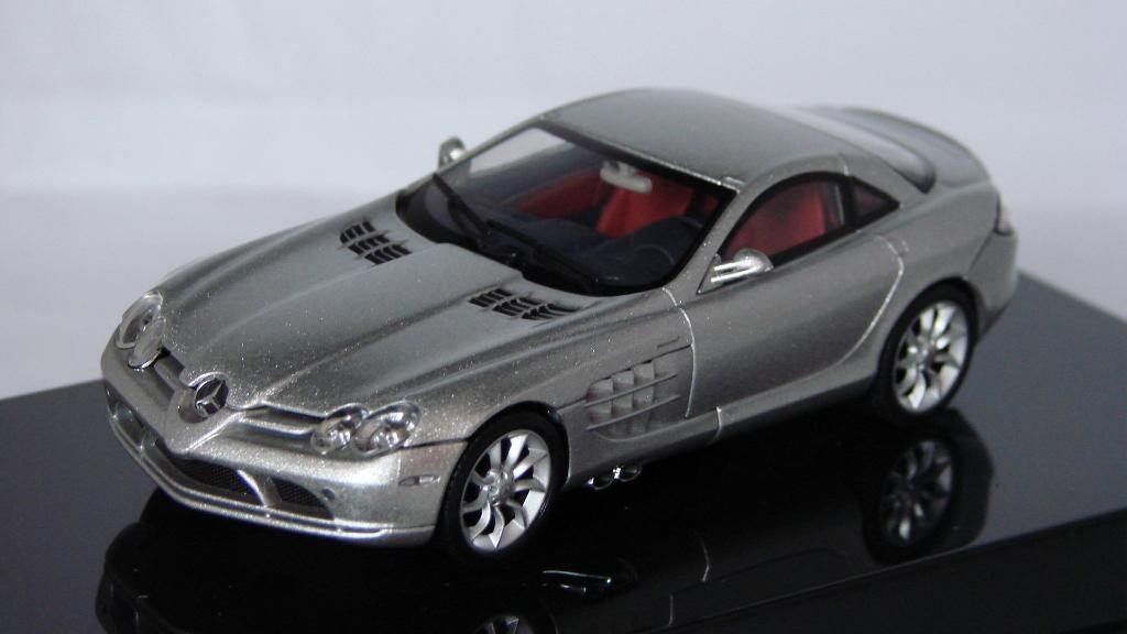 Auto Art Mc Laren Mercedes SLR 1:43, Hobby & Loisirs créatifs, Voitures miniatures | 1:43, Enlèvement ou Envoi, Neuf, Voiture