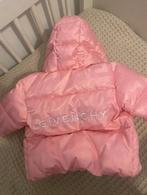 Nieuwe Givenchy baby jas roze 3-6 maanden, Ophalen, Zo goed als nieuw