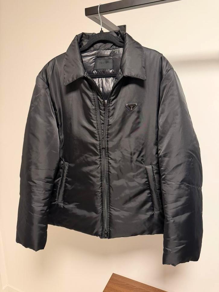 Doudoune et veste en duvet Prada Re-Nylon Taille XL, Vêtements | Femmes, Vestes | Hiver, Comme neuf, Taille 46/48 (XL) ou plus grande
