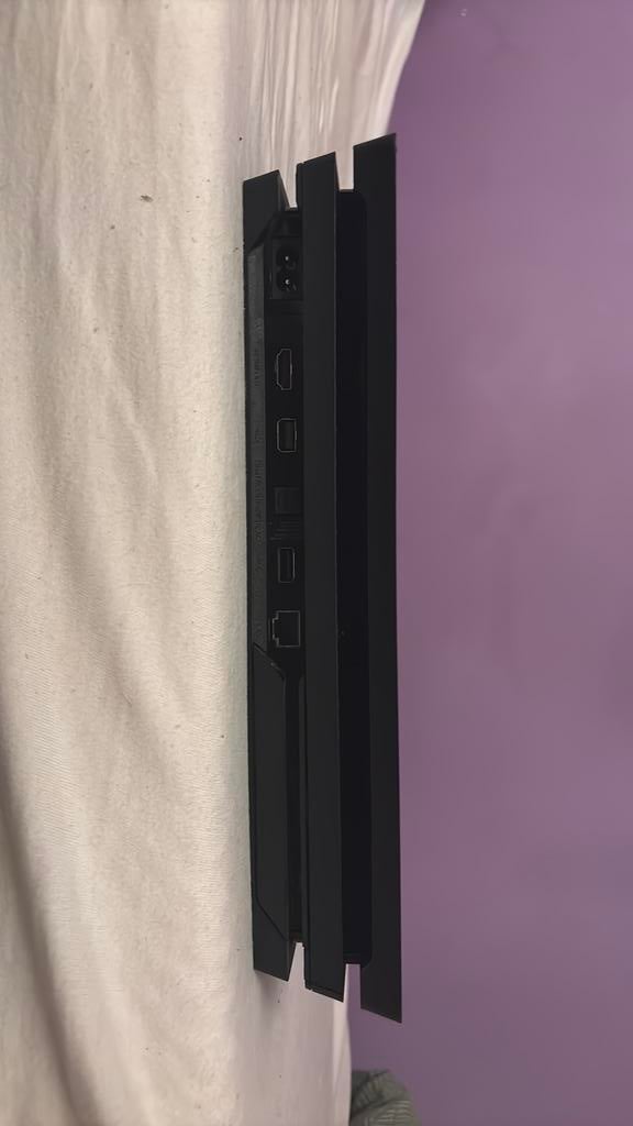 Ps4 pro, Ophalen, Gebruikt, Met 1 controller, Pro