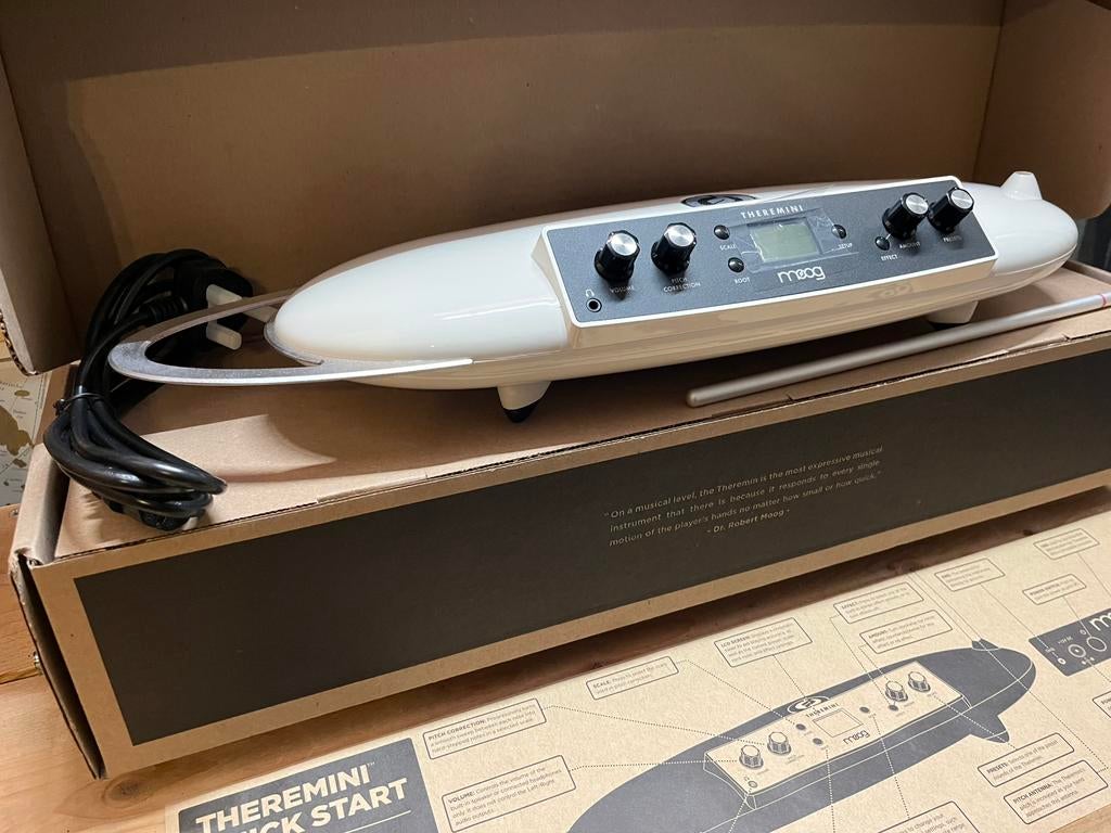 Synthétiseur theremin/analogique Moog, Musique & Instruments, Synthétiseurs, Enlèvement, Neuf, Autres marques