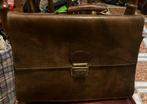2 Cartable en cuir Très bon état Marron Cuir, Enlèvement ou Envoi, Comme neuf, Cuir