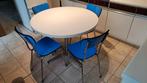 Vintage ronde tafel met 4 formica stoelen, Huis en Inrichting, Tafels | Eettafels, Ophalen, Gebruikt, Rond