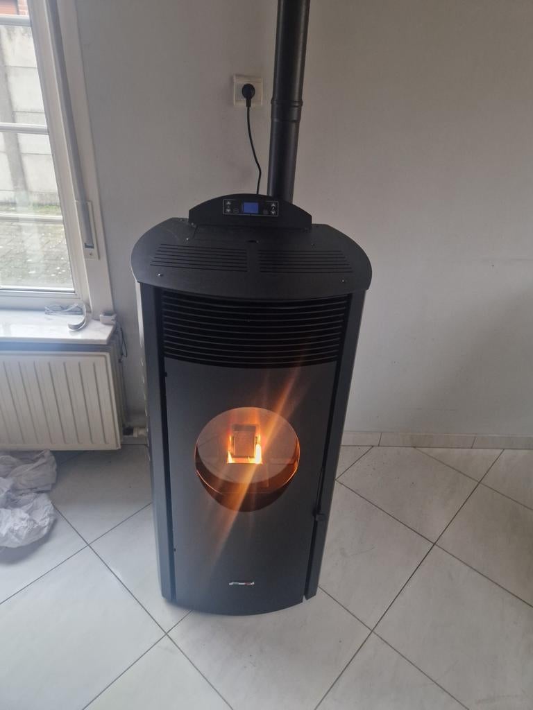 Poêle à granulés Como 17kw Forte. Nouveau modèle, Enlèvement ou Envoi