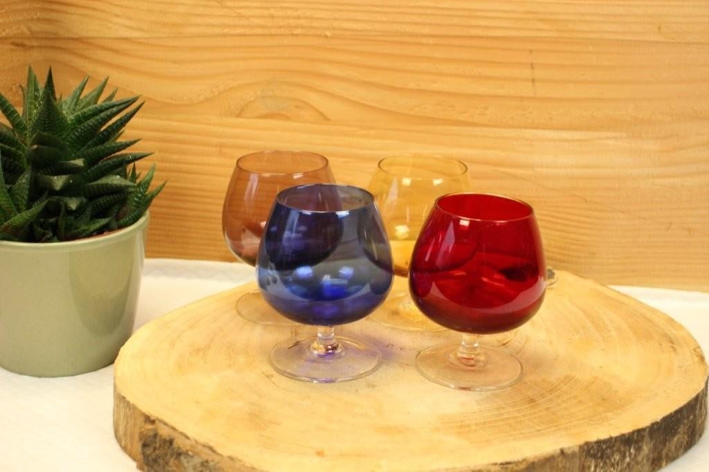 Vintage 4 gekleurde cognac glazen, Verzamelen, Glas en Drinkglazen, Ophalen of Verzenden