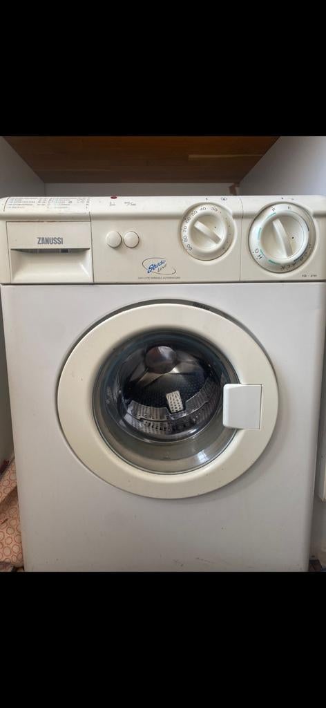 Machine à Laver Zanussi, Ophalen