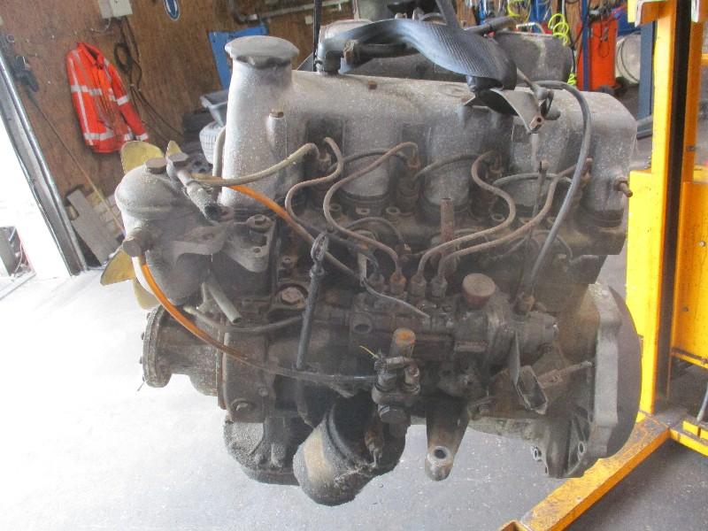 MOTOR Mercedes-Benz / 8 (W115) (01-1968/01-1977), Auto-onderdelen, Gebruikt, Mercedes-Benz