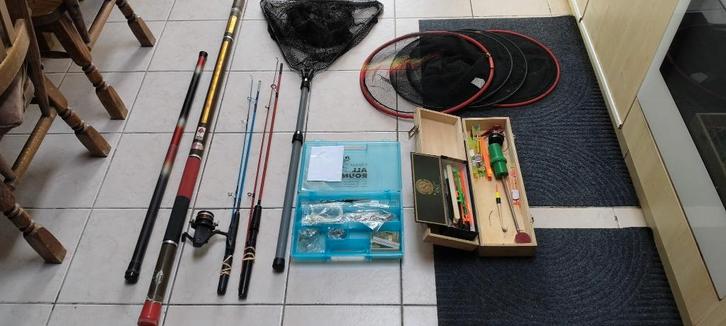 Lot vislijnen, werphengels, molens, enz ...., Watersport en Boten, Hengelsport | Algemeen, Gebruikt, Vislijn, Ophalen