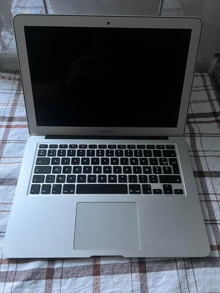 MacBook Air 13-inch, Computers en Software, Ophalen, Zo goed als nieuw, MacBook