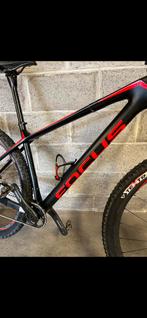 Focus raven max team, Enlèvement, Comme neuf, Carbone