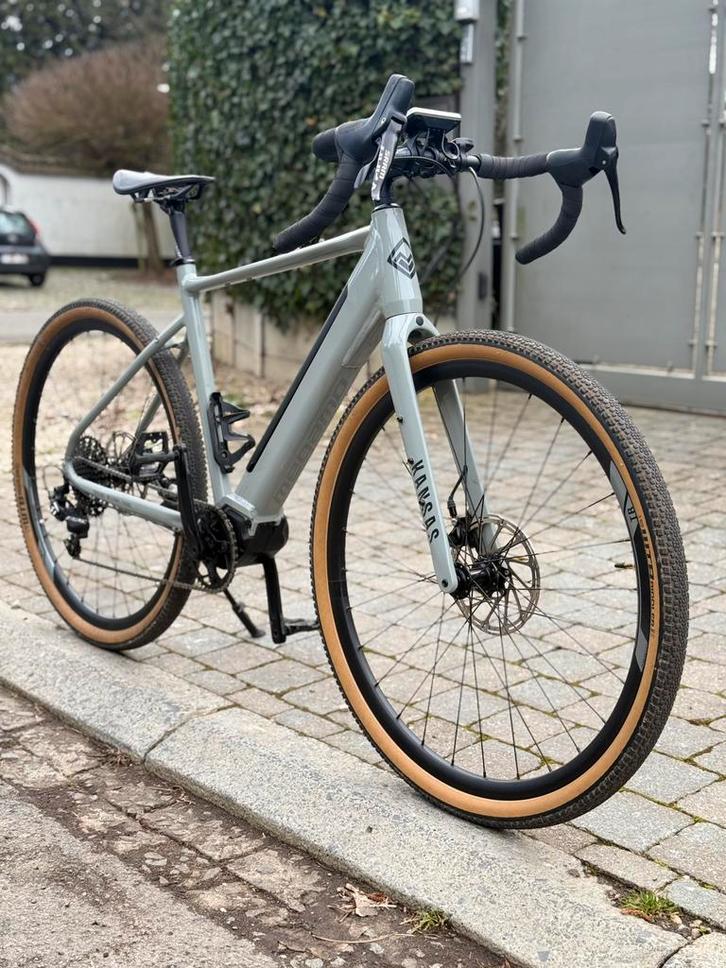 Gravel E Megamo kansas 2022, Vélos & Vélomoteurs, Vélos électriques, Comme neuf, Cube, Enlèvement