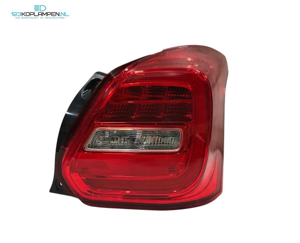 Suzuki Swift MK8 achterlicht rechts LED, Gebruikt, -, Verzenden, -