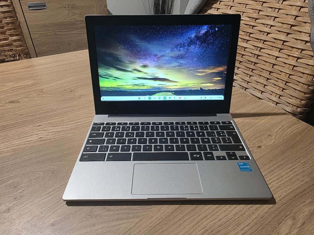 Samsung chromebook tekoop, Computers en Software, Chromebooks, Ophalen, 4 GB of minder, 64 GB, Zo goed als nieuw