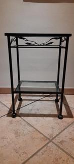 Zwart ijzeren tafeltje met glazen bladen, Huis en Inrichting, Ophalen, Glas