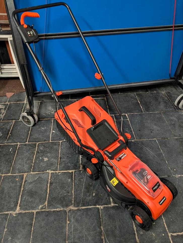 Powerplus draadloze grasmaaier model POWDPG7565, Tuin en Terras, Grasmaaiers