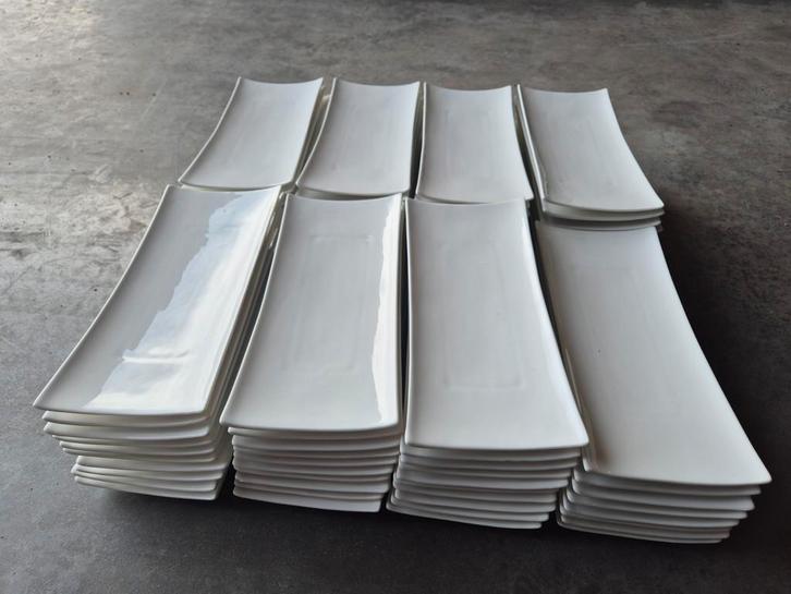 78 Aperitief of voorgerecht borden 27 cm x 11 cm, Zakelijke goederen, Horeca | Overige, Ophalen