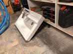2 vasques de salle de bain en ceramique à donner, Enlèvement, Utilisé, Lavabo ou Évier