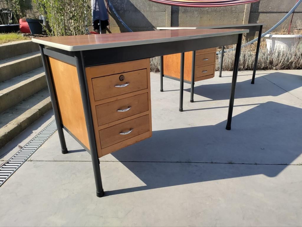 Vintage bureau (2 stuks), Huis en Inrichting, Bureaus, Vintage, Ophalen