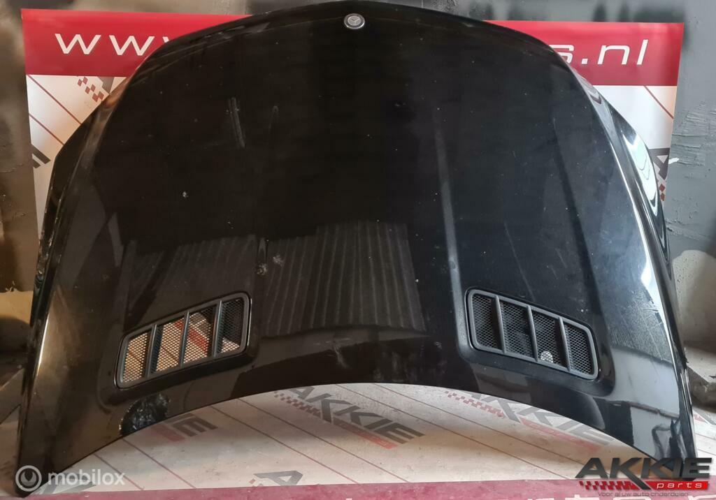 Mercedes ML W166 Motorkap origineel compleet A1668800057, Autos : Pièces & Accessoires, Carrosserie & Tôlerie, Capot moteur, Utilisé
