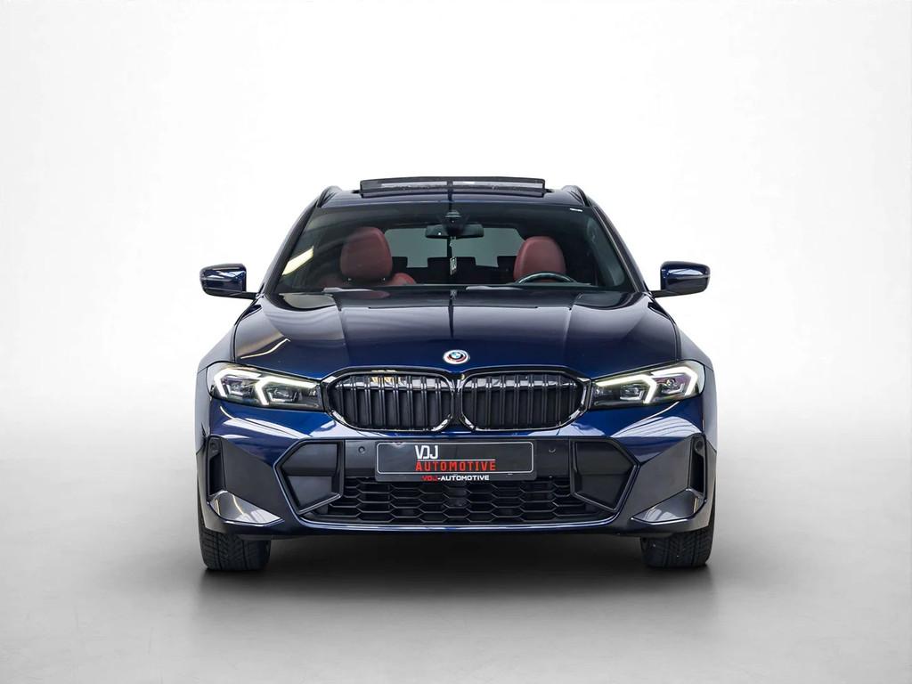 BMW 3 Serie 330 PHEV|XDRIVE|M-SPORT|PANO|HARMAN&KARDON|HEAD-, Auto's, Automaat, Euro 6, 4 cilinders, Blauw
