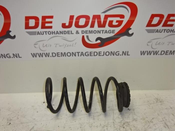 Schroefveer achter van een Opel Corsa, Gebruikt, -, -, Opel