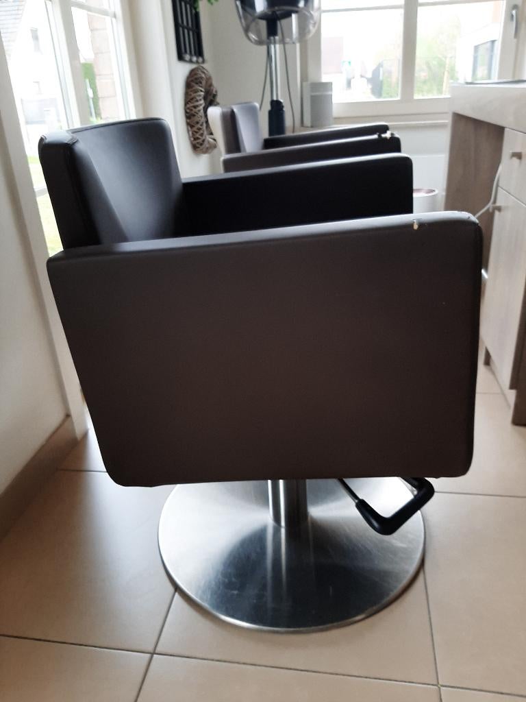 2 Kappersstoelen, Huis en Inrichting, Stoelen, Ophalen, Kunststof, Gebruikt, Twee