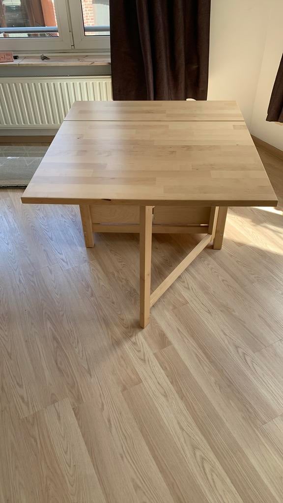 Tafel/kastje ikea, Ophalen, Gebruikt