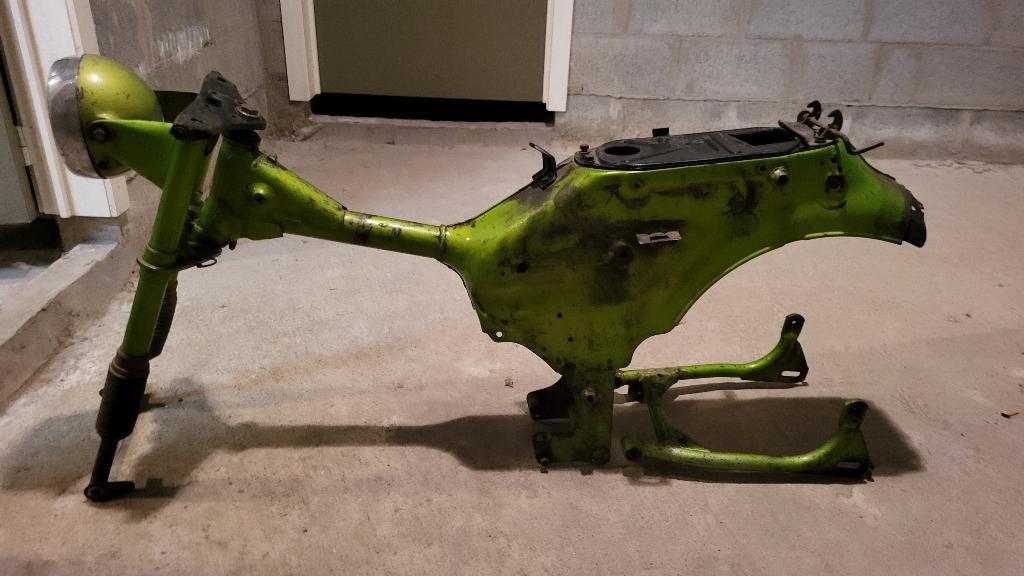 kader rv50, Fietsen en Brommers, Brommeronderdelen | Oldtimers, Ophalen, Gebruikt