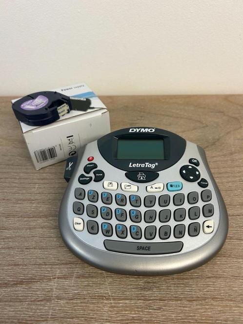 Dymo LetraTag labeltoestel, Computers en Software, Labelprinters, Zo goed als nieuw, Azerty, Tape-label, Ophalen of Verzenden