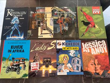 Pakket van 8 strips beschikbaar voor biedingen