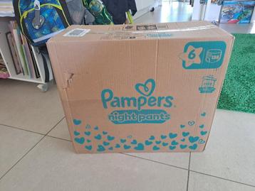 138 pampers (broekjes) maat 6 beschikbaar voor biedingen
