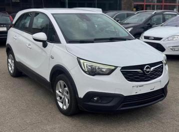 Opel // Crossland beschikbaar voor biedingen