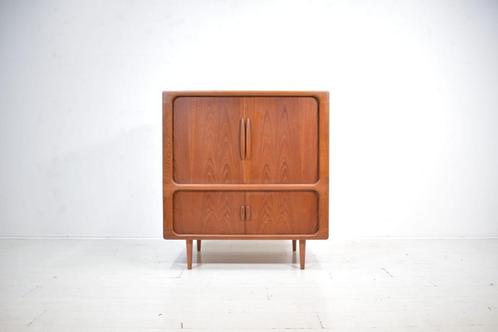 Dyrlund highboard, Huis en Inrichting, Kasten |Televisiemeubels, Gebruikt, 100 tot 150 cm, 100 tot 150 cm, 50 tot 75 cm, Ophalen of Verzenden